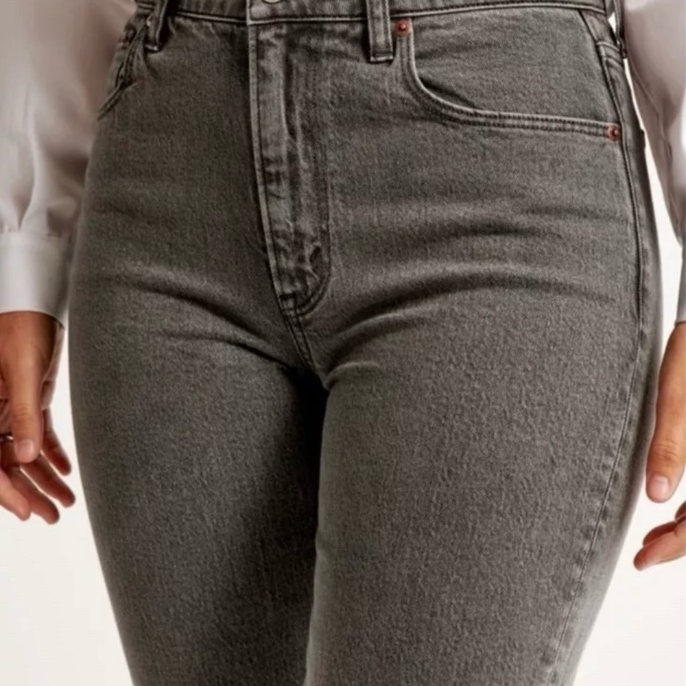 Abercrombie & Fitch High Rise Gray Jeans 28L